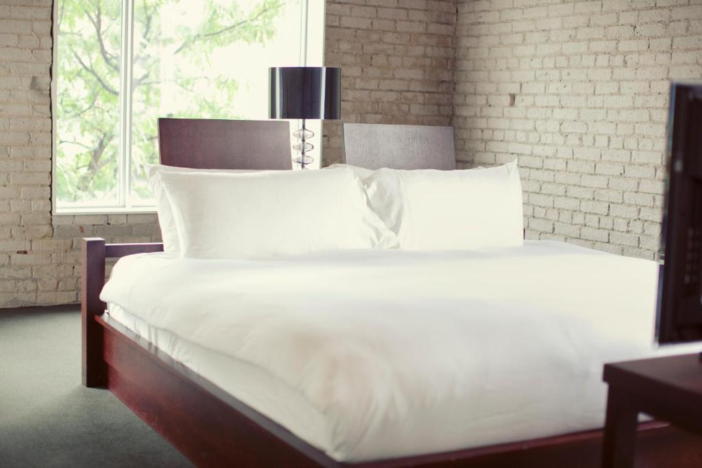 Deluxe King Room,1580722553:JPEG
