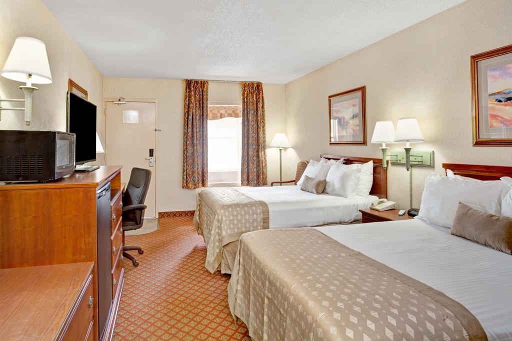 Double Room - Smoking