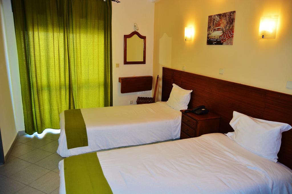 Chambre Lits Jumeaux