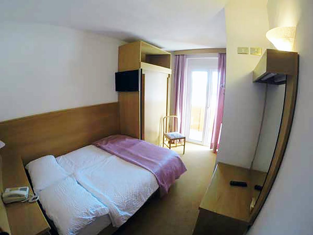 Camera Singola