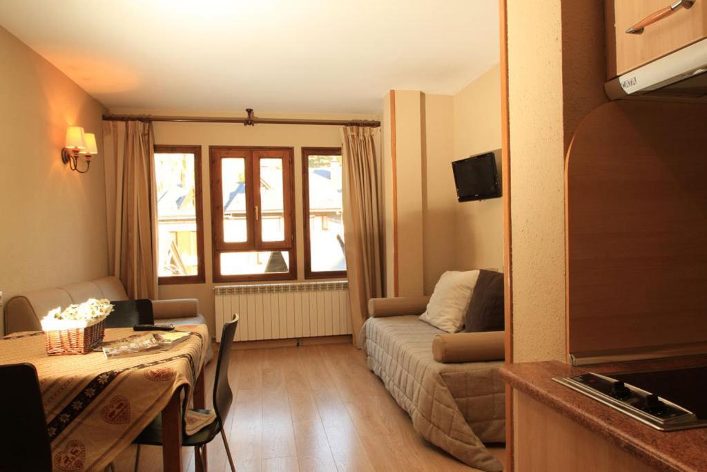 Apartamento de 2 dormitorios (4-6 adultos)