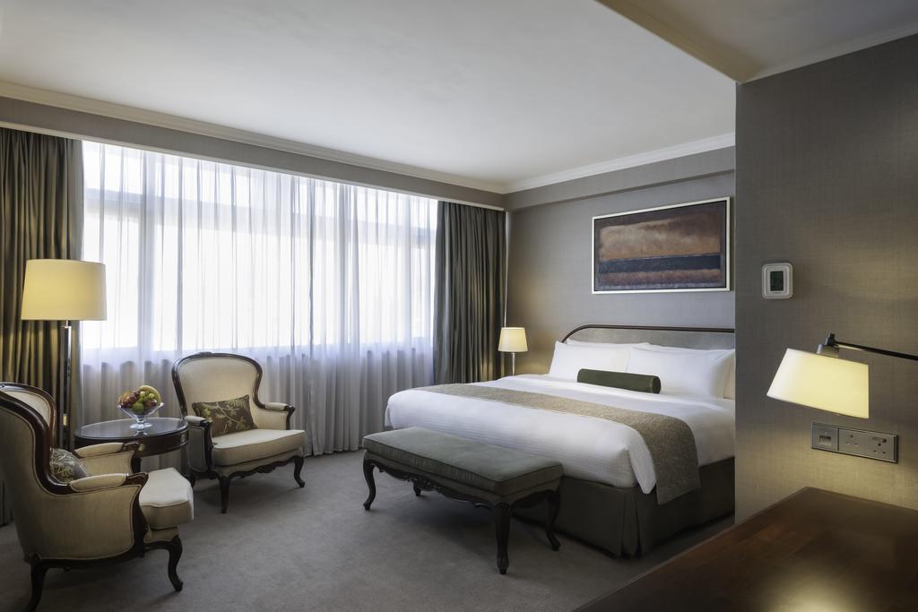 Deluxe King or Twin Room