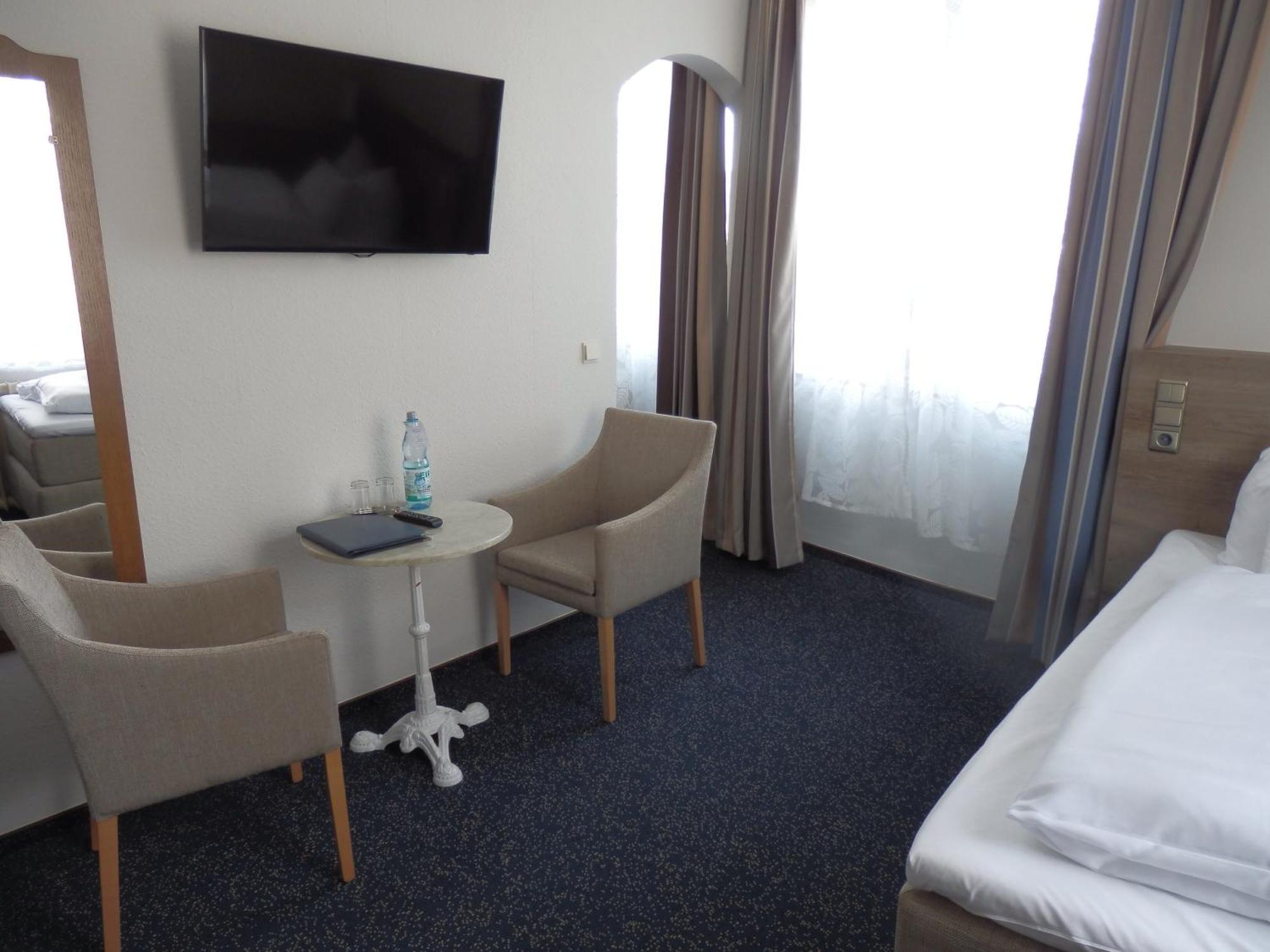 Großes Zweibettzimmer