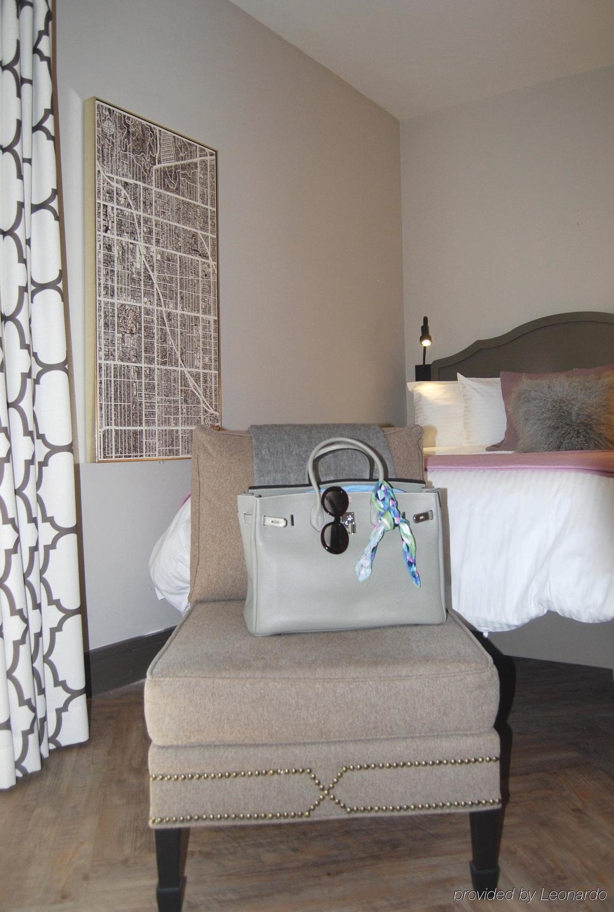 Quarto Queen com 2 Camas Queen-size