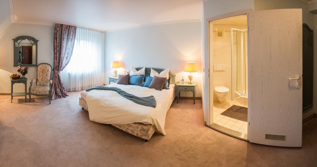 Deluxe Doppel-/Zweibettzimmer mit Flussblick