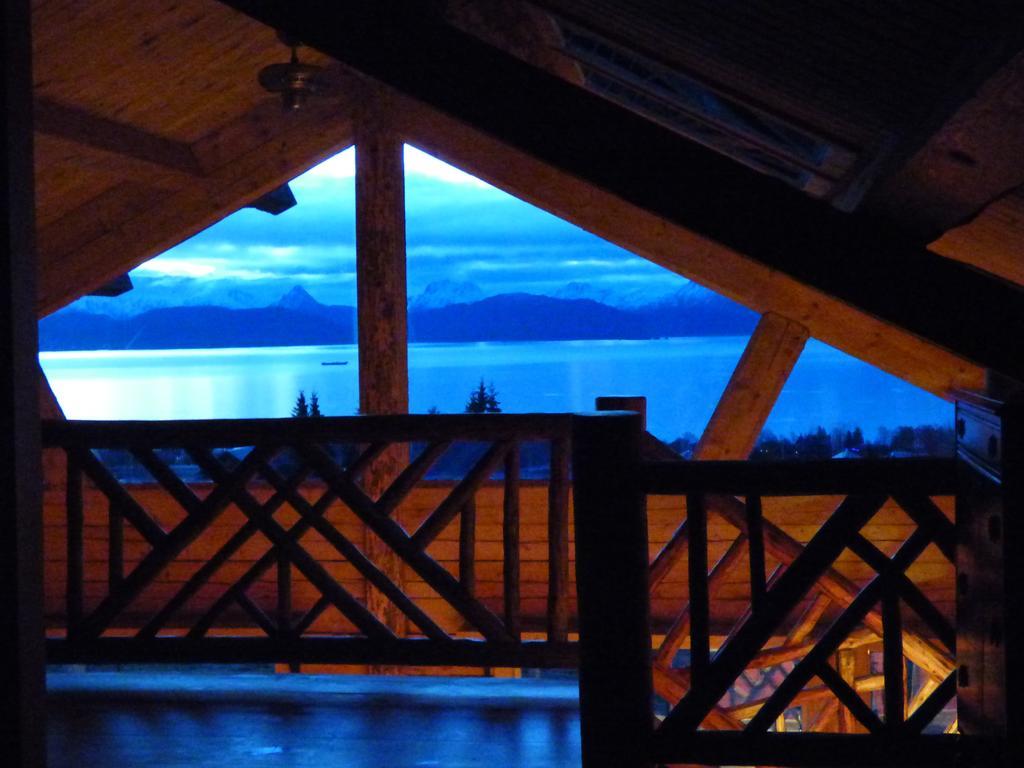 Loft with Mountain View for Families and Friends