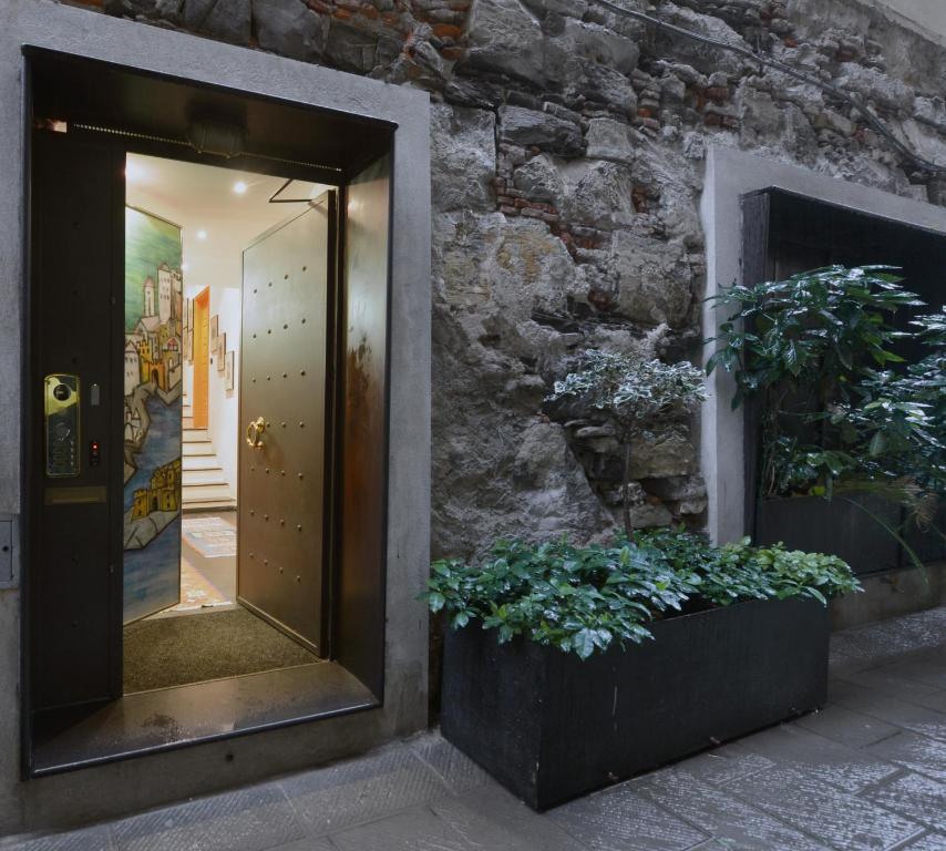 Monolocale - Vico Cimella, 6R