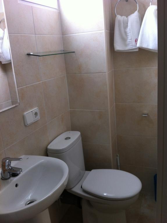 Habitación Individual con baño privado