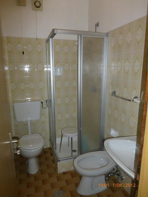 Camera Familiare (2 Adulti + 1 Bambino)