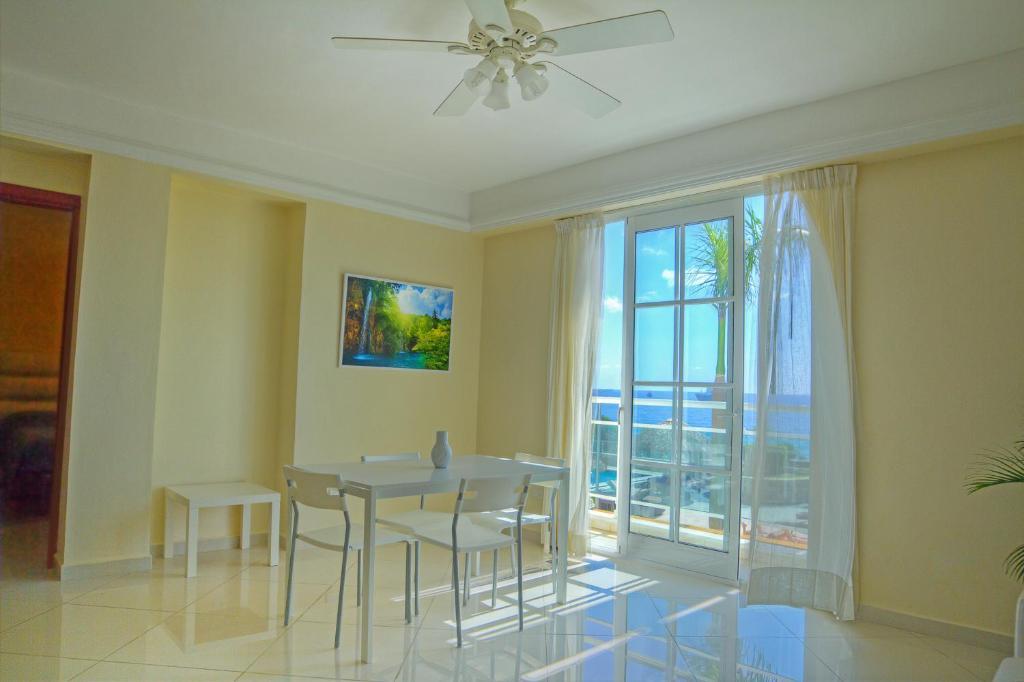 Two-Bedroom Apartment with Sea View