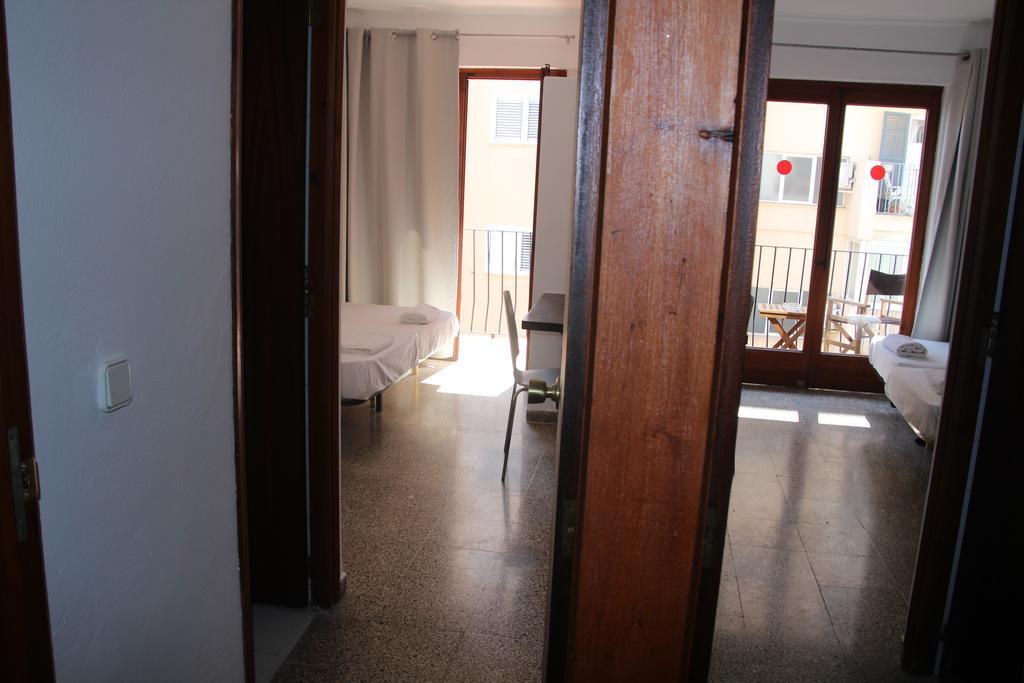 Quarto Twin com Casa de Banho Privativa