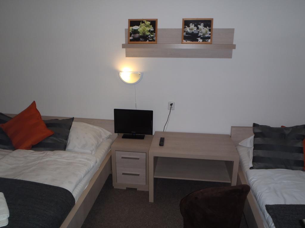 Dreibettzimmer
