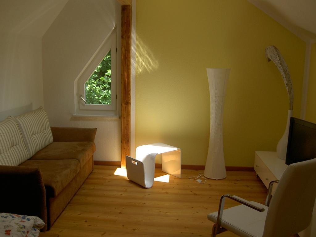 Apartment mit Balkon - Morgensonne