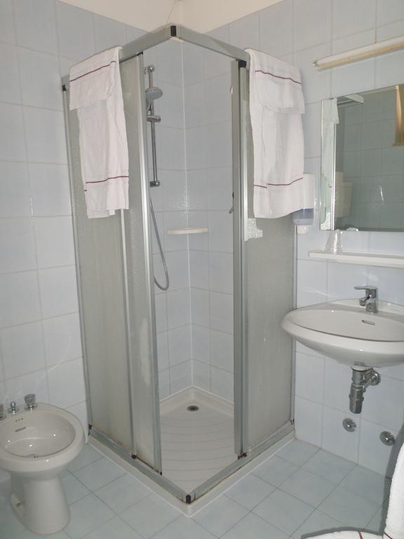 Dreibettzimmer