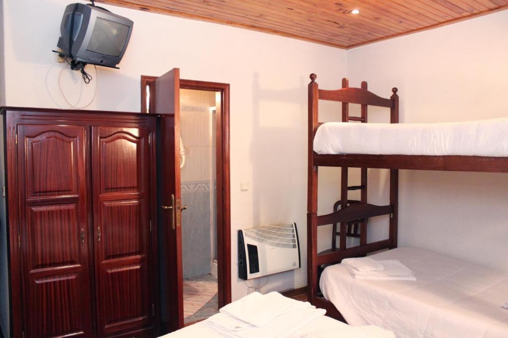 Quarto Quádruplo Económico sem Janela