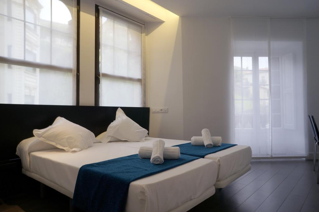 Chambre Double ou Lits Jumeaux avec Balcon