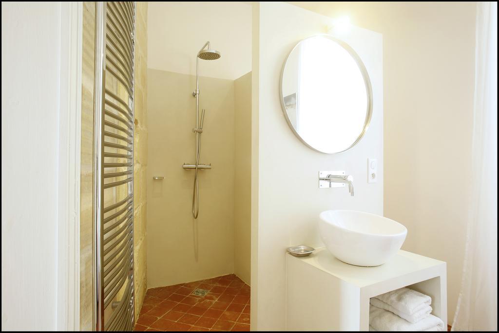 Chambre Double - Vue sur Piscine