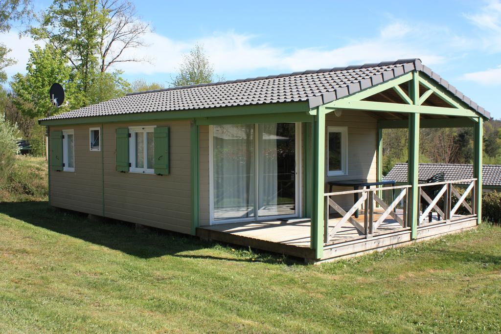 Two-Bedroom Bungalow,343280473:JPEG