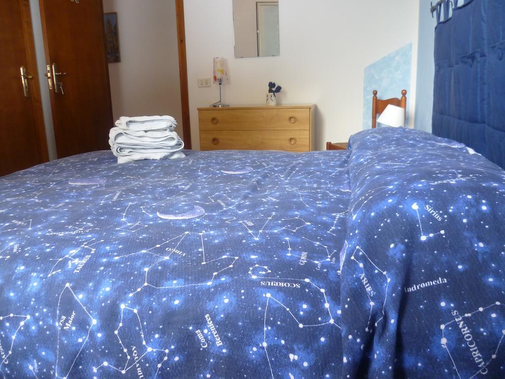 Tweepersoonskamer met 1 of 2 Bedden en Uitzicht op Zee