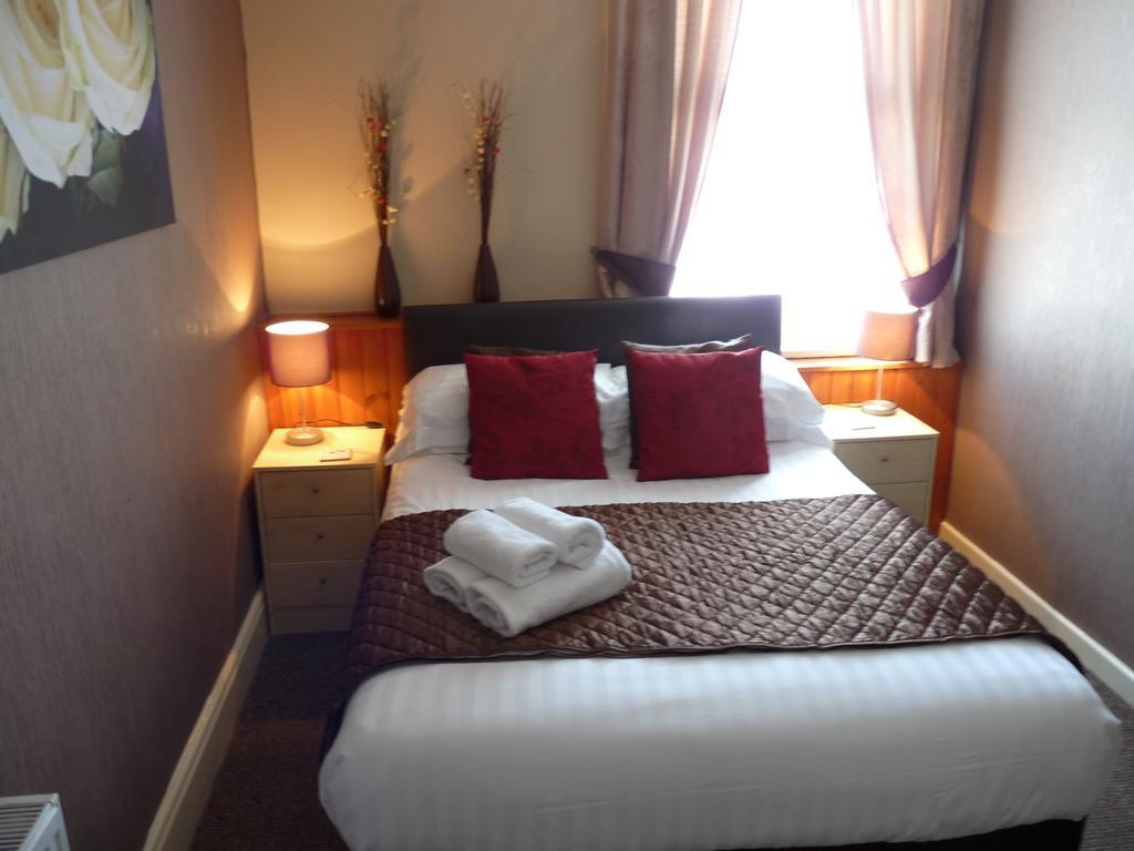 Tweepersoonskamer met Eigen Badkamer