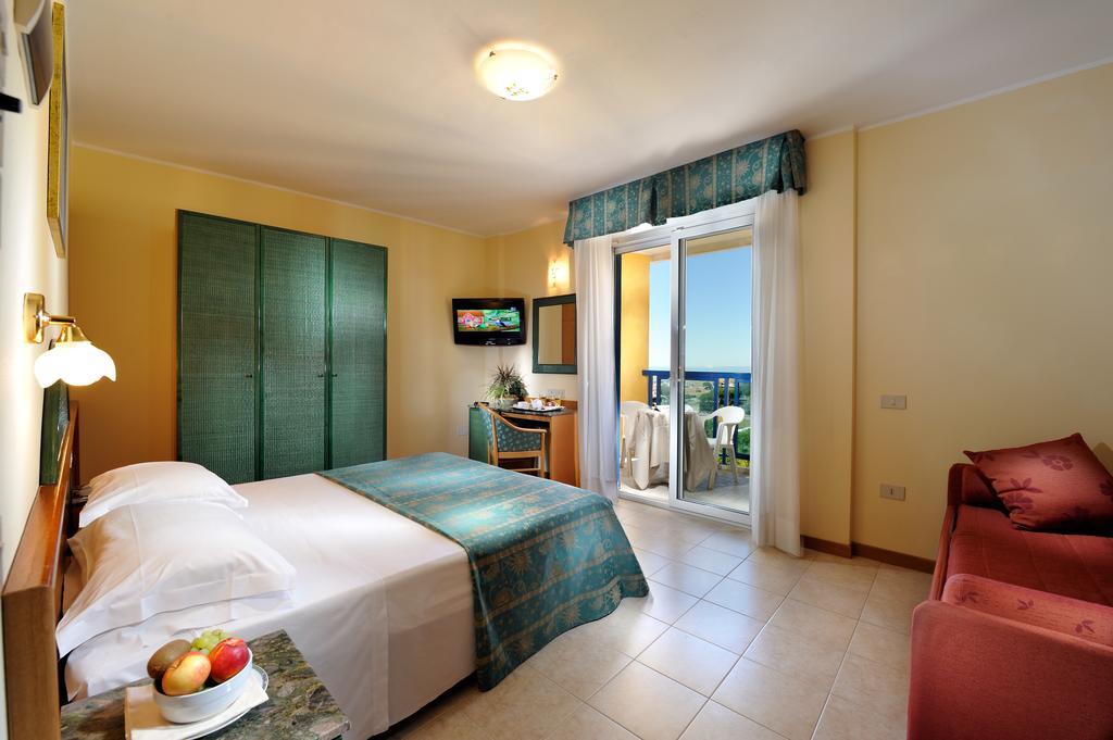 Standard Doppelzimmer mit Meerblick