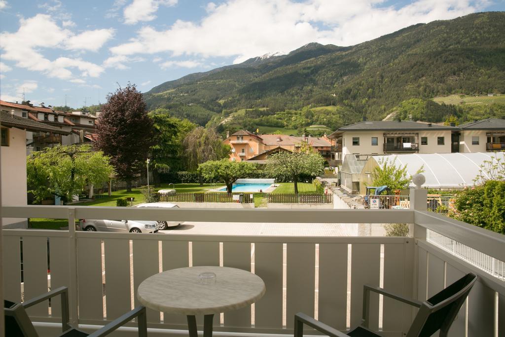 Camera Tripla Superior con Balcone