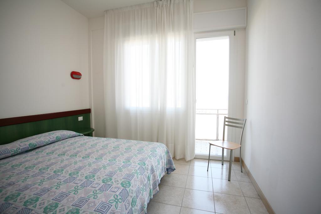 Appartamento con 2 Camere da Letto e Vista Mare