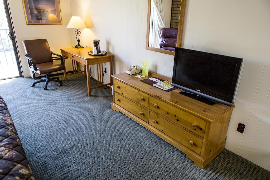 Executive King Room with River View