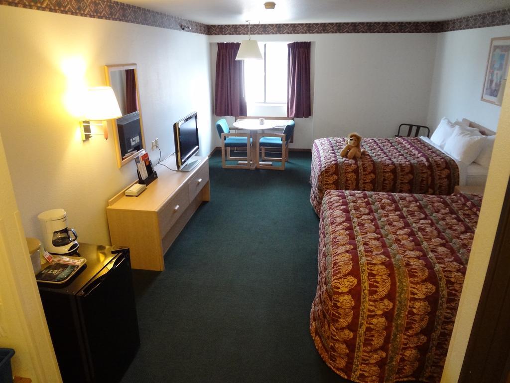 Chambre avec 2 Grands Lits Queen-Size