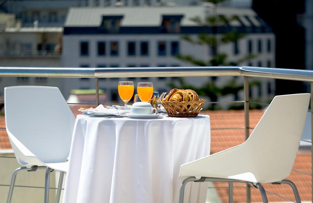 Tweepersoonskamer met 1 of 2 Bedden en Balkon
