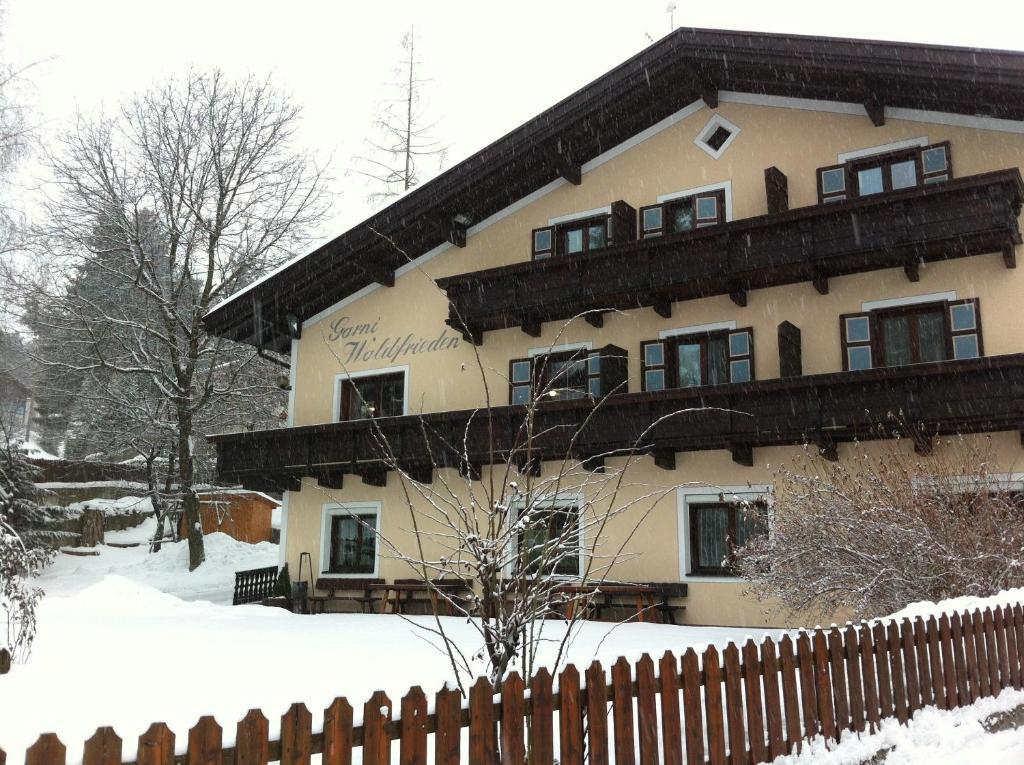 Doppelzimmer mit Balkon