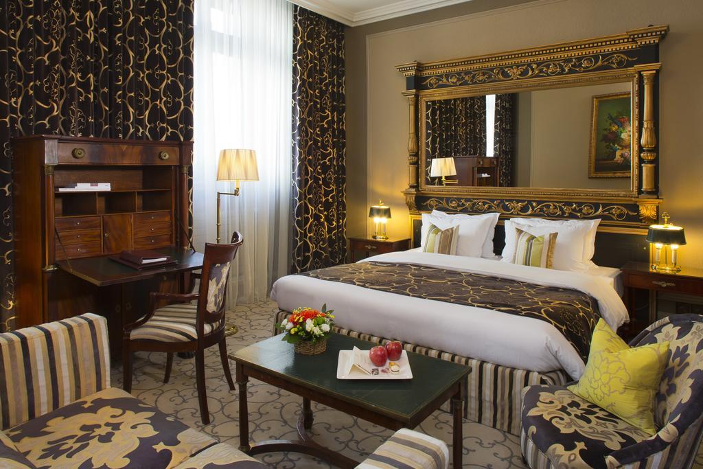 Classic Double Room,1009967638:JPEG