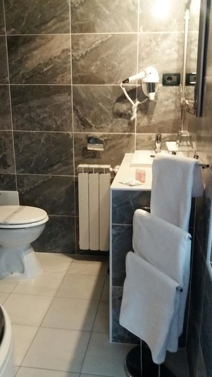 Deluxe Doppel-/Zweibettzimmer mit Balkon
