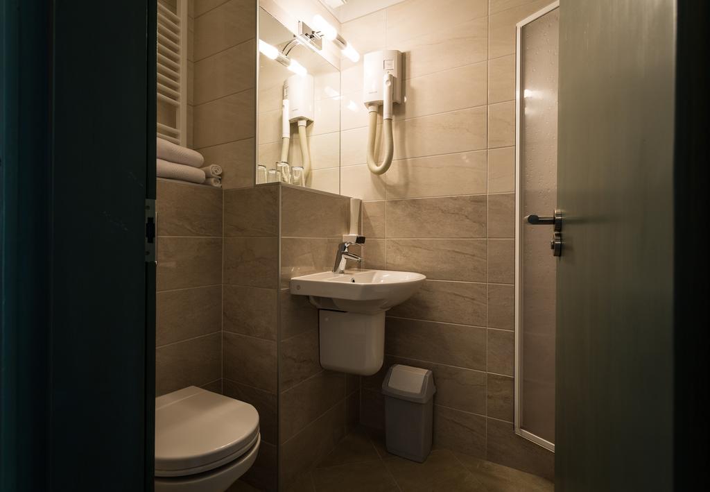 Standaardkamer met 2 Eenpersoonsbedden