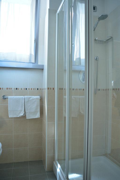 Quarto Duplo