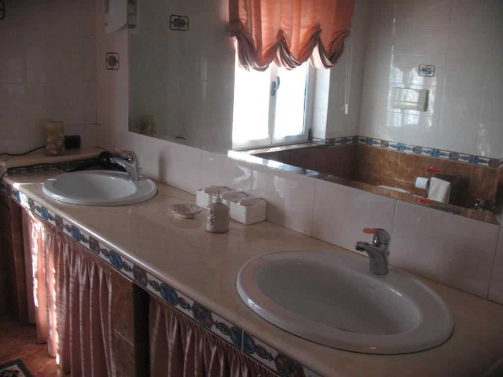 Camera Matrimoniale con Bagno Privato