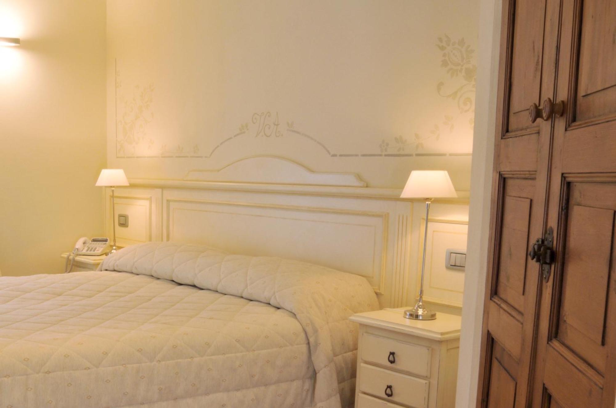 Classic Doppel- oder Zweibettzimmer