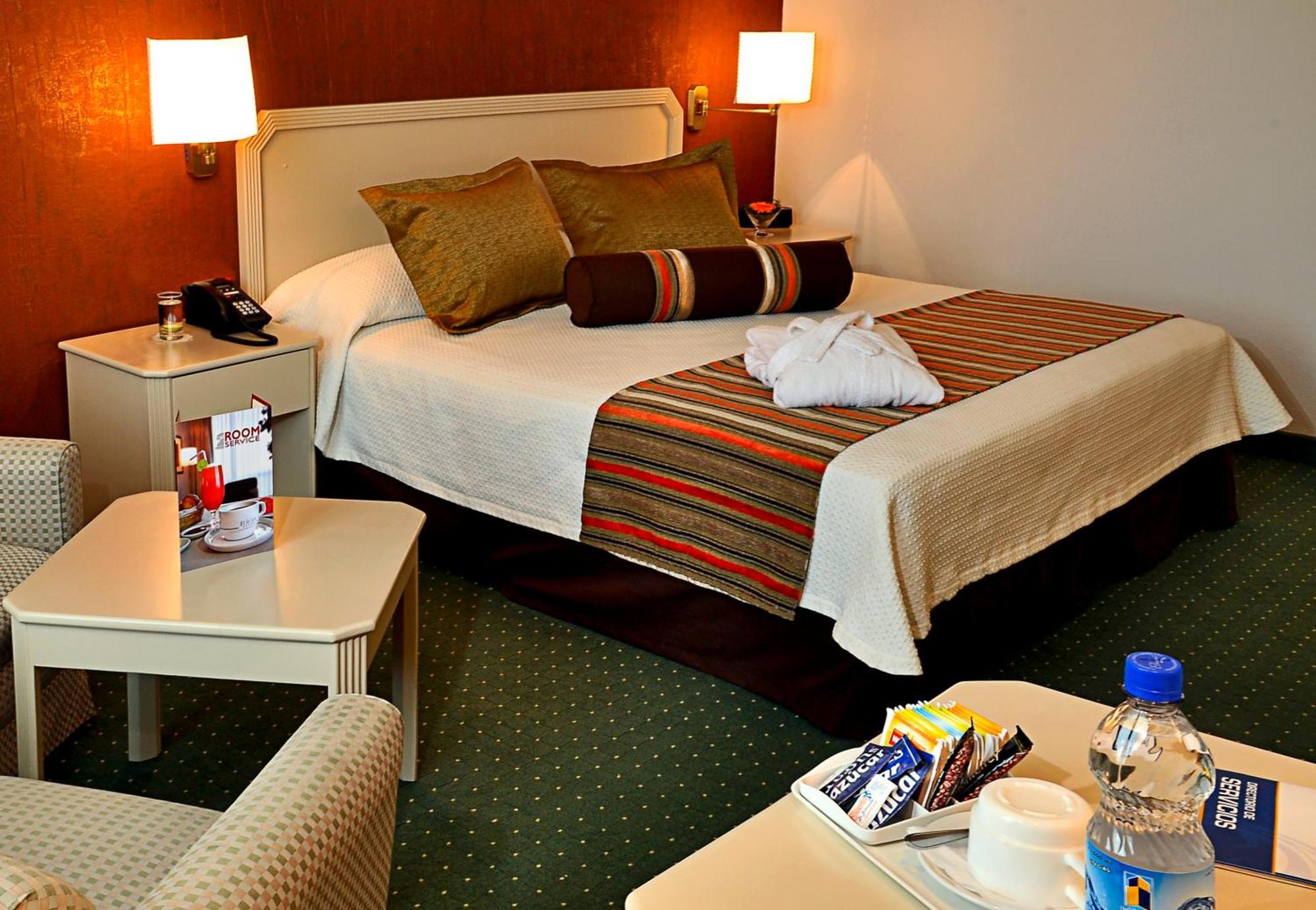 Premium King Room,743914819:JPEG