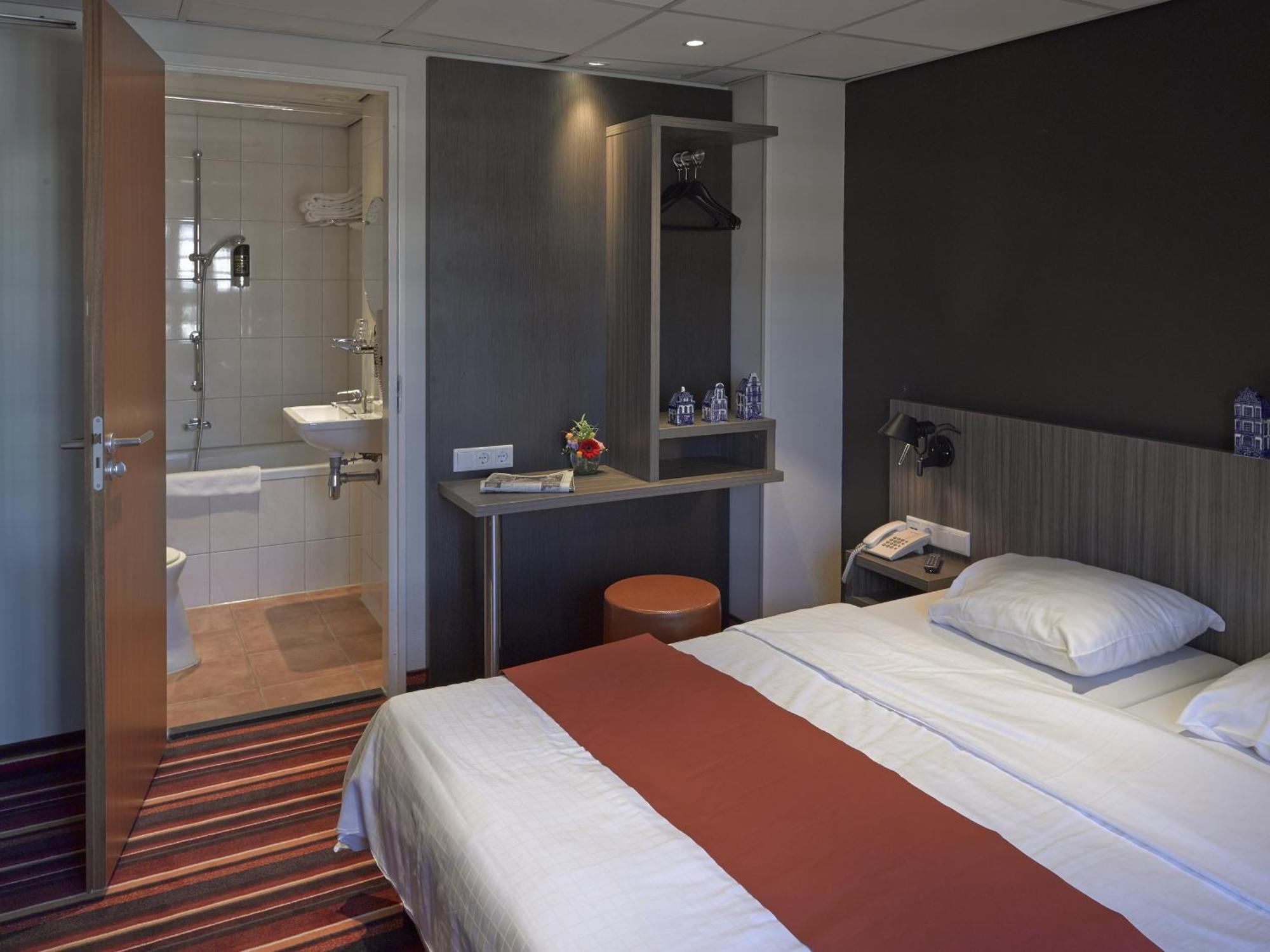 Chambre Double - Vue sur Canal