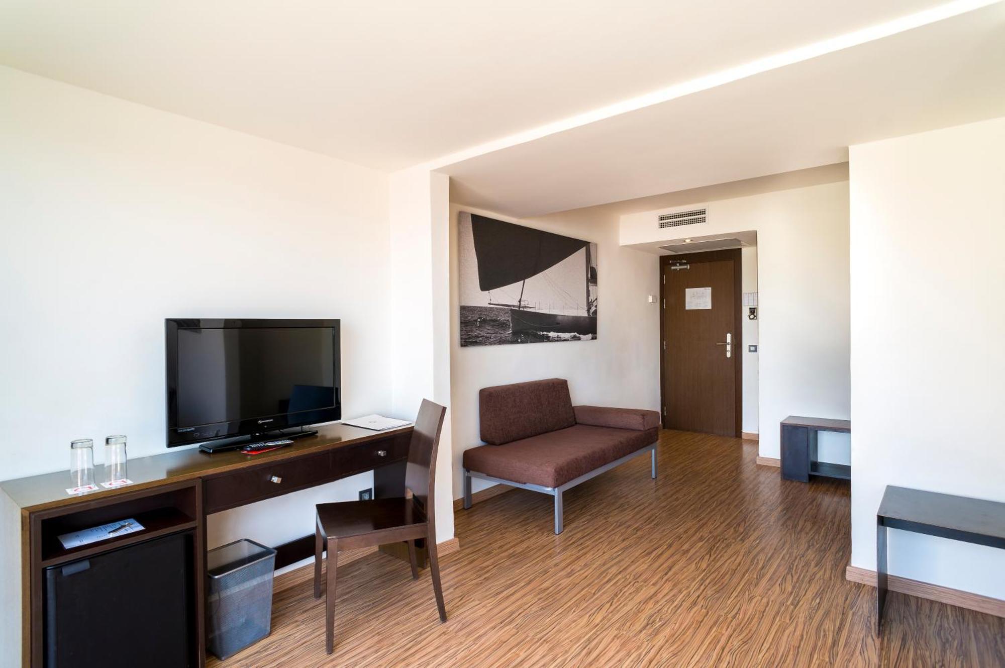 Habitación Familiar (2 adultos y 2 niños)