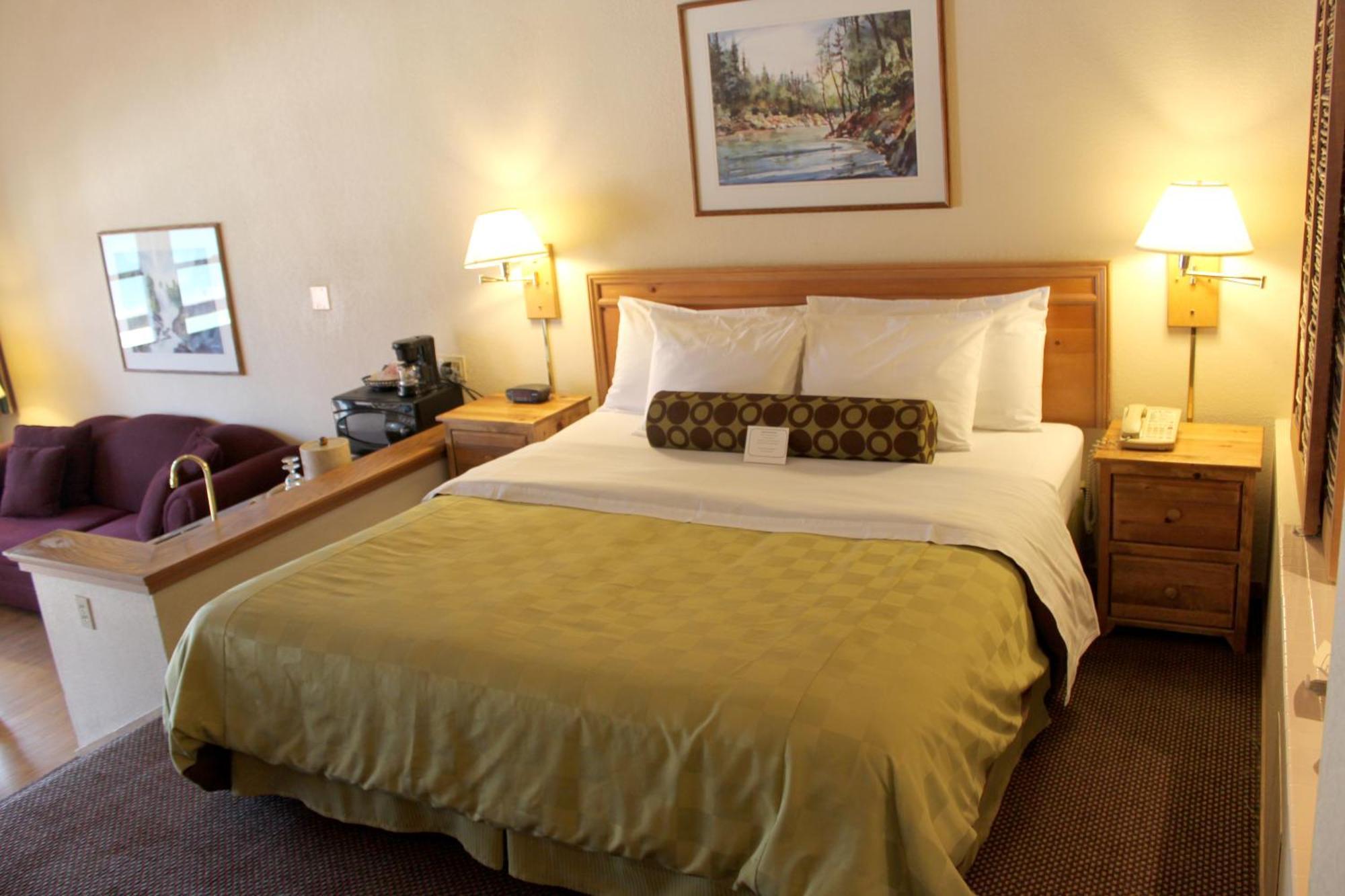 Suite with Spa Bath