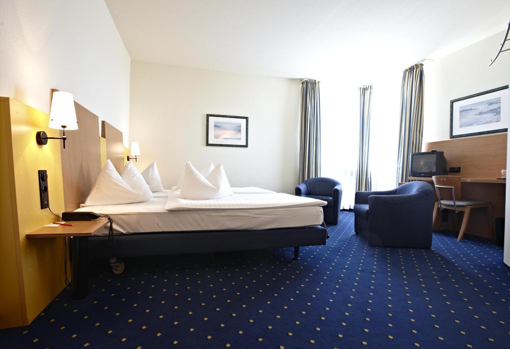 Twin Room,147405839:JPEG
