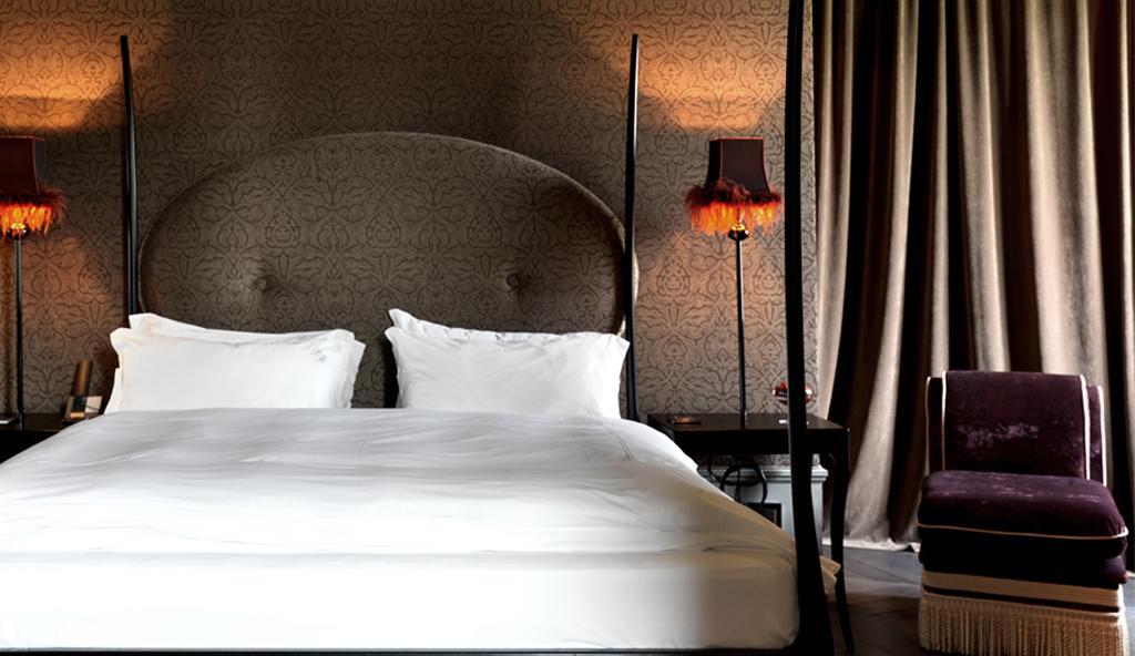 Junior Suite Deluxe con Vista Canal Grande