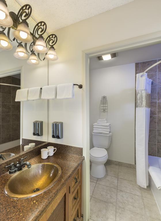 Queen Room with Two Queen Beds and Deluxe View