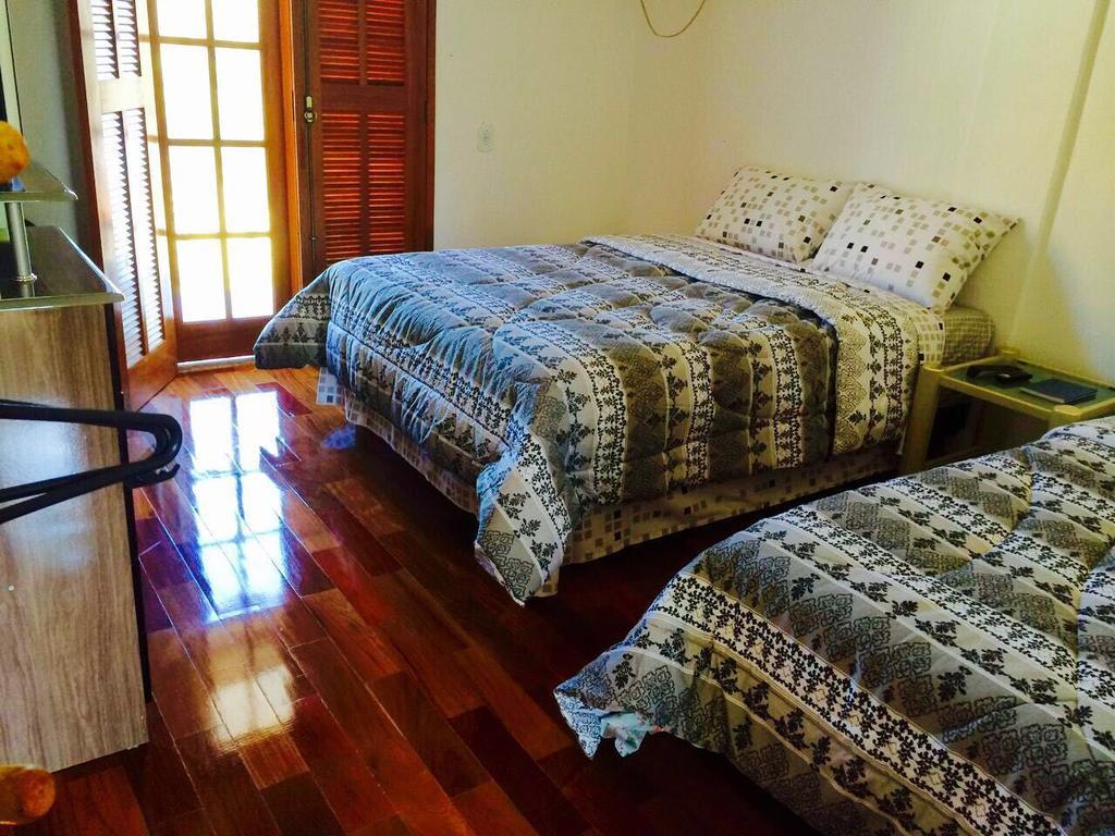 Quarto Triplo com Varanda