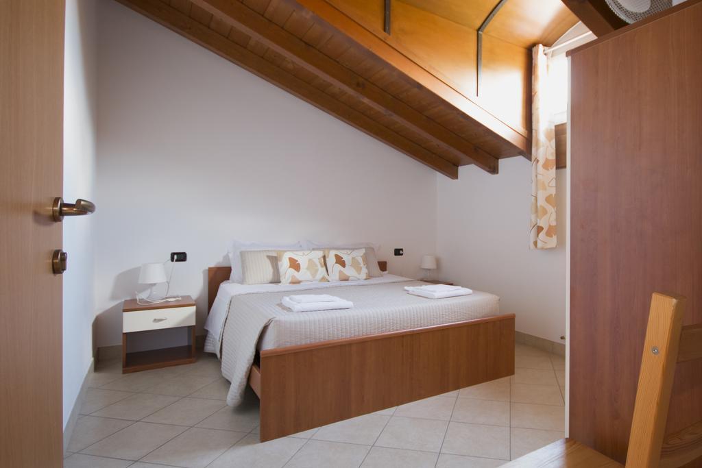 Appartamento con 1 Camera da Letto - Mansarda