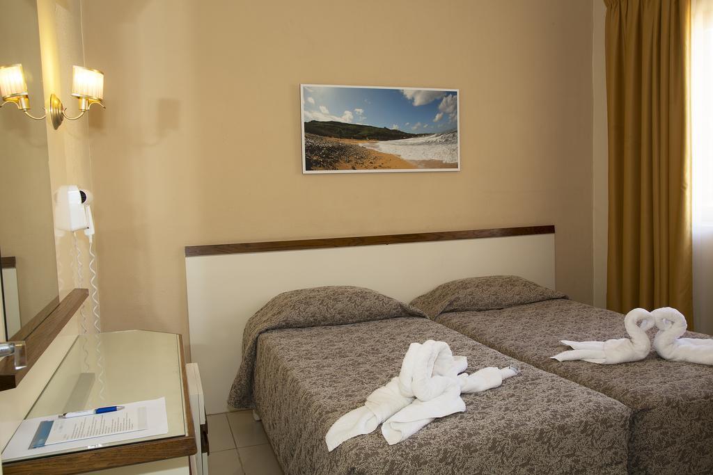 Twin Room with Balcony