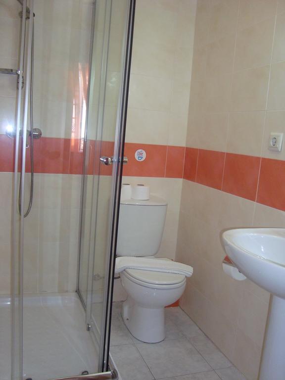 Twin Room,326761000:JPEG