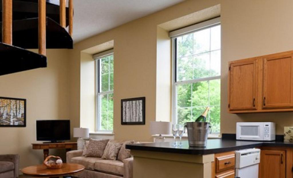Two-Bedroom Suite