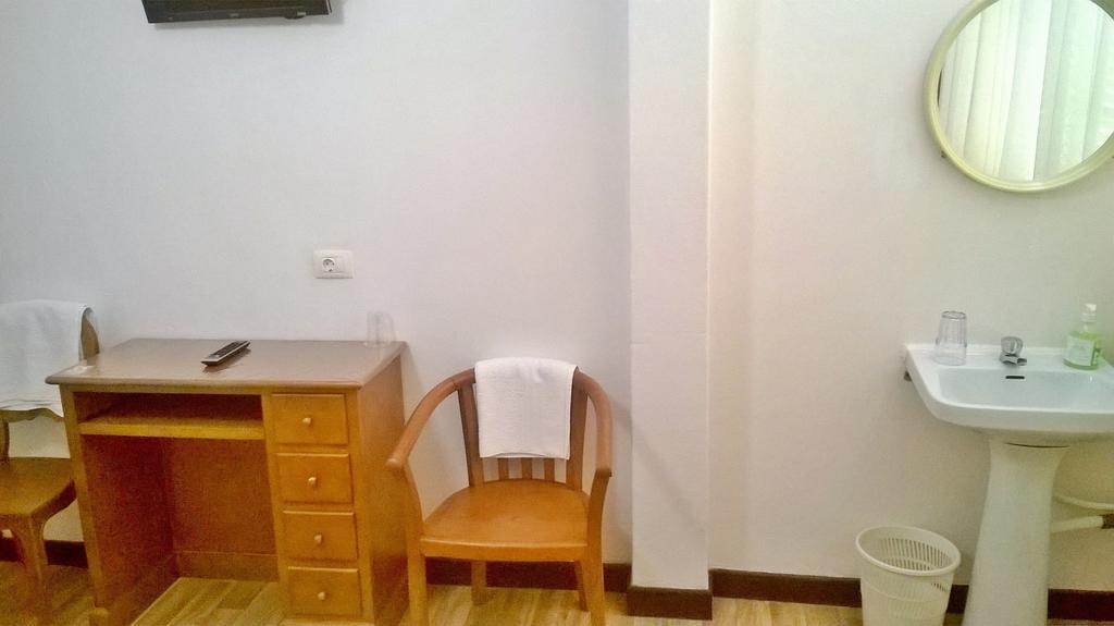 Habitación Estándar con baño compartido - 2 camas